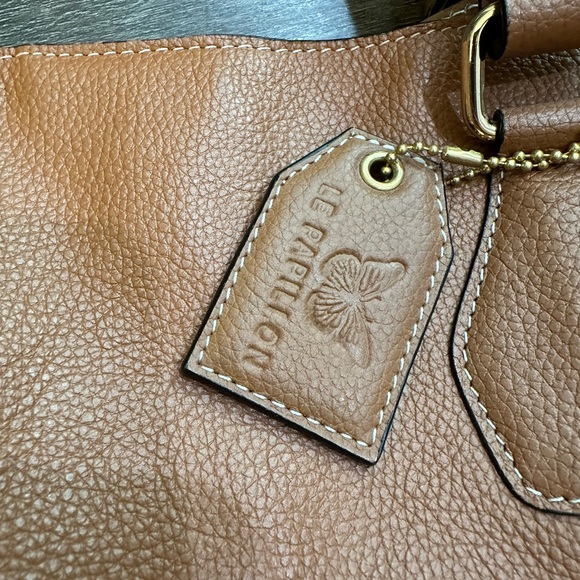 LE PAPILLON SHOULDER BAG PURSE - Picture 2 of 12